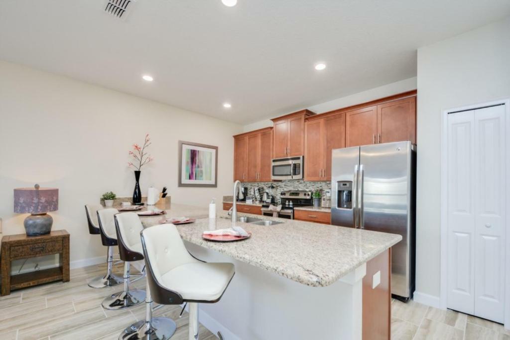 Pleasant House In Storey Lake Near Disney Kissimmee Esterno foto
